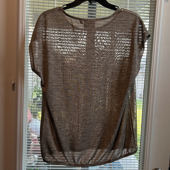 Dantelle foil print top. Beautiful for special occasions. - Picture 4 of 4
